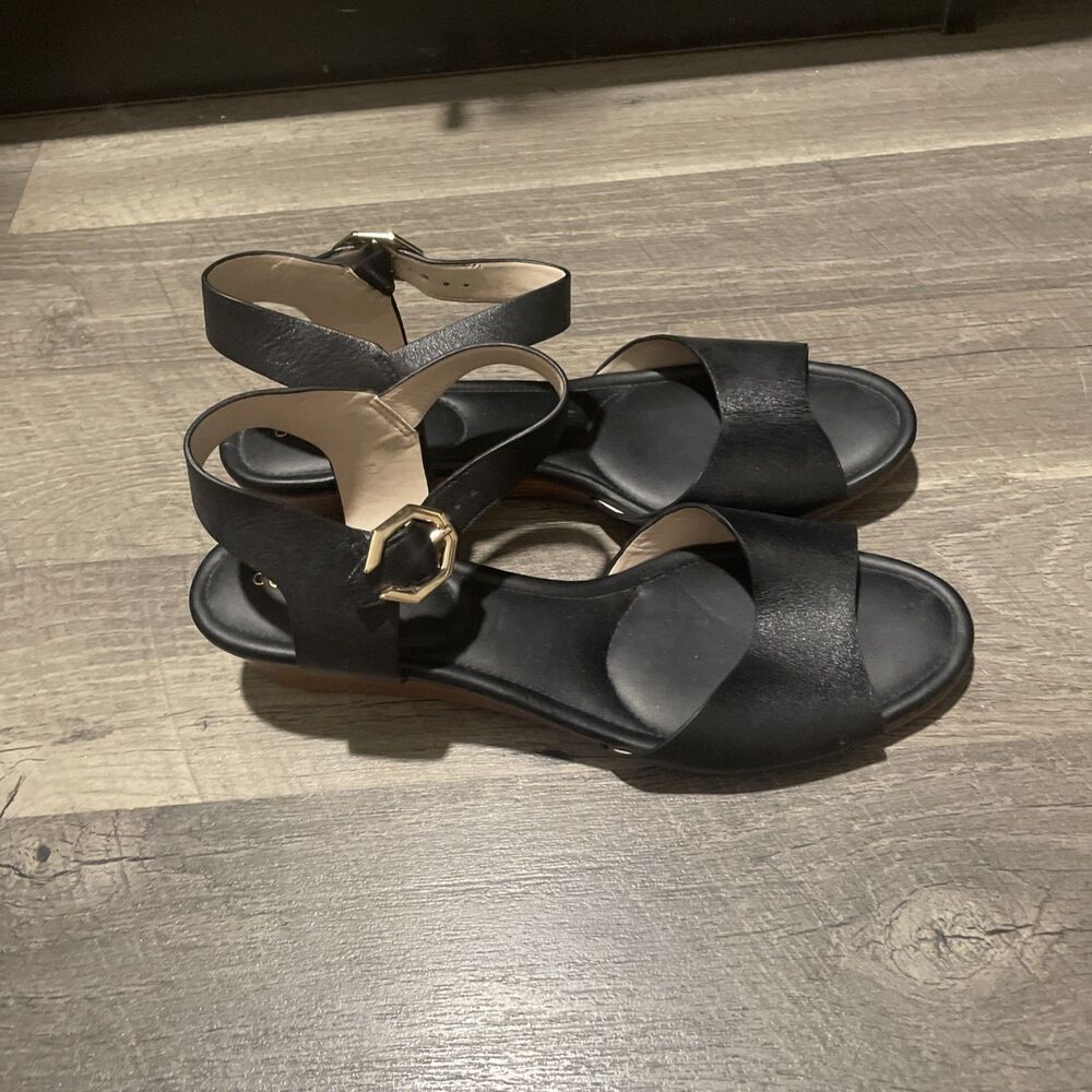Cole Haan Evette Black Leather Wedge Ankle Strap Sandal Comfort Summer Size 8 - Picture 2 of 7